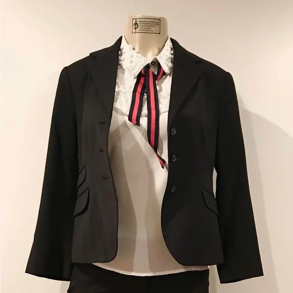 Zara stripped blazer - Picture 1 of 4